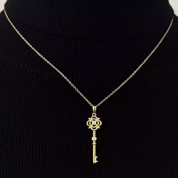 18k Gold Lab Diamond Key Necklace Italy Sterling Silver - Picture 5 of 13